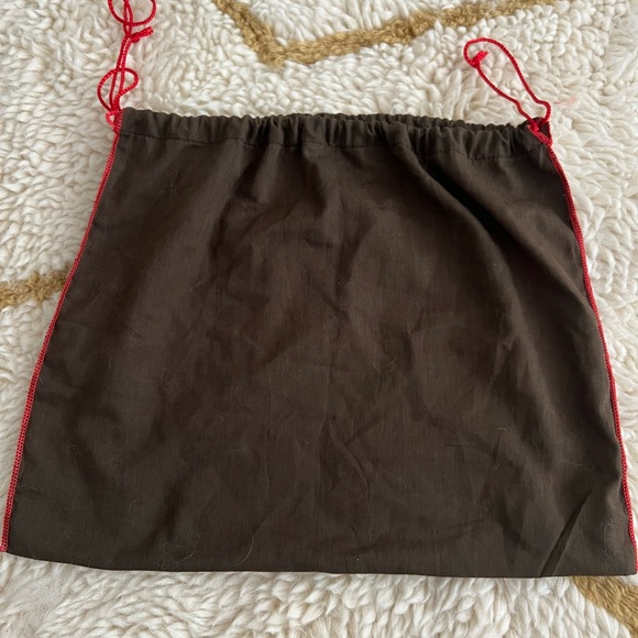 Coach East West Pleated Gray & White Tote Bag with Dust Bag - Picture 12 of 12